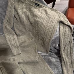 Guess Sweater Set With Pants/tights Olive Green 
