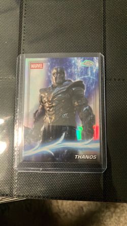 Topps Chrome Marvel Thanos Trading Card