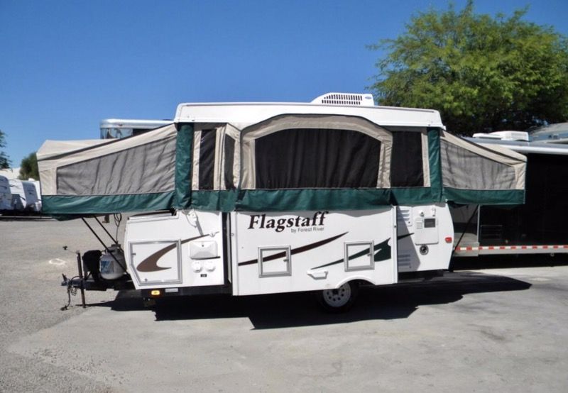 2006 flagstaff camper by forest river pop up