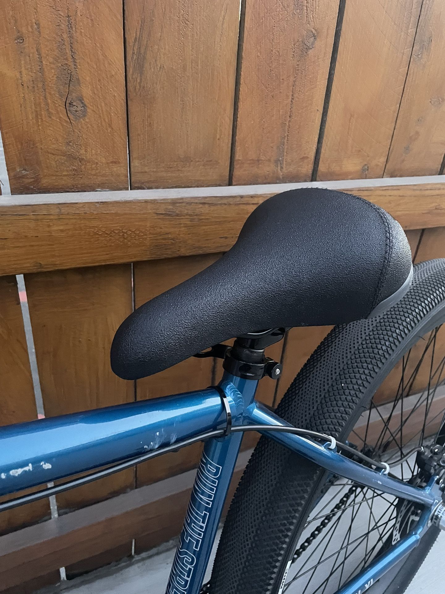 Se Raise It Up Seat (shoot Offers Or Trade)
