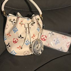 Fashion bucket bag w/ Wallet