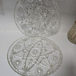 2 Large Vintage Anchor Hocking Platers