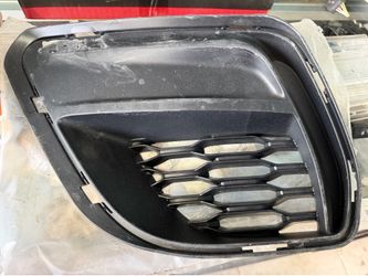 Dodge charger 20-23 front bumper fog cover