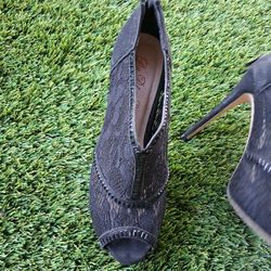 Ladies High Heels 👠 