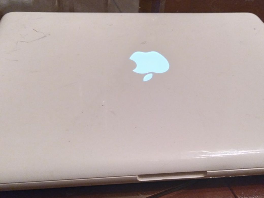 Apple Macbook 2010 As Is Parts Repair