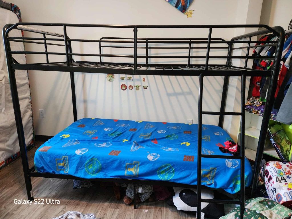 Twin Bunk Bed