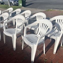 White Plastic chairs - 9 units