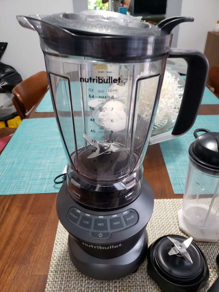 New Nutribullet Smart Touch Blender Combo 1400 Watts for Sale in Palmdale,  CA - OfferUp