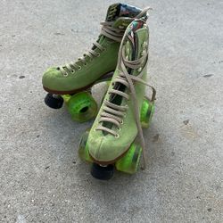 Moxi roller skates