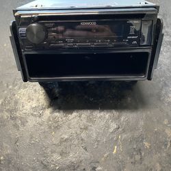 Kenwood Stereo