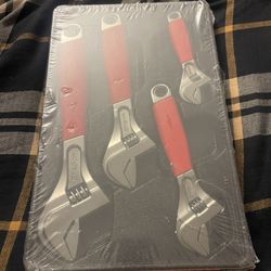 NEW Snap-on™ 6" 8" 10" 12" Red Flank Drive Plus Adjustable Wrench Set FADH704C