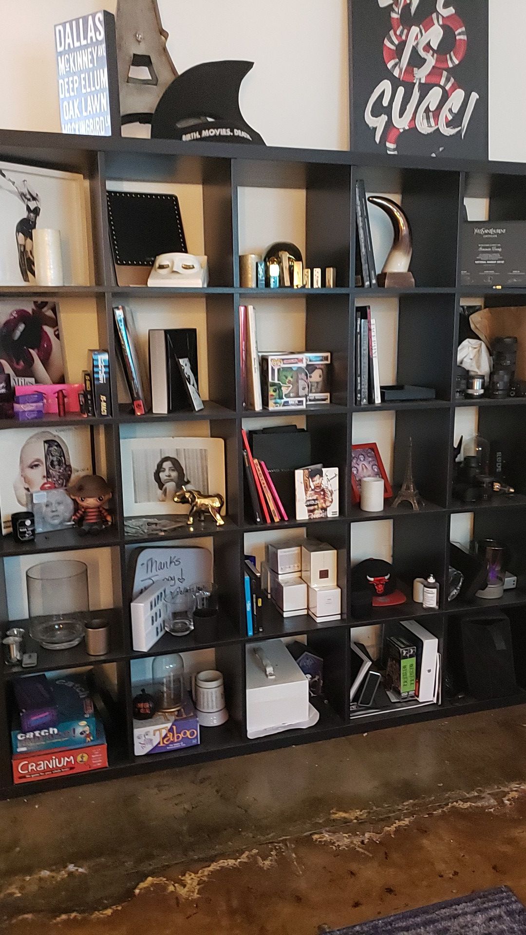 Shelf ( 25 shelves / cube organizer )