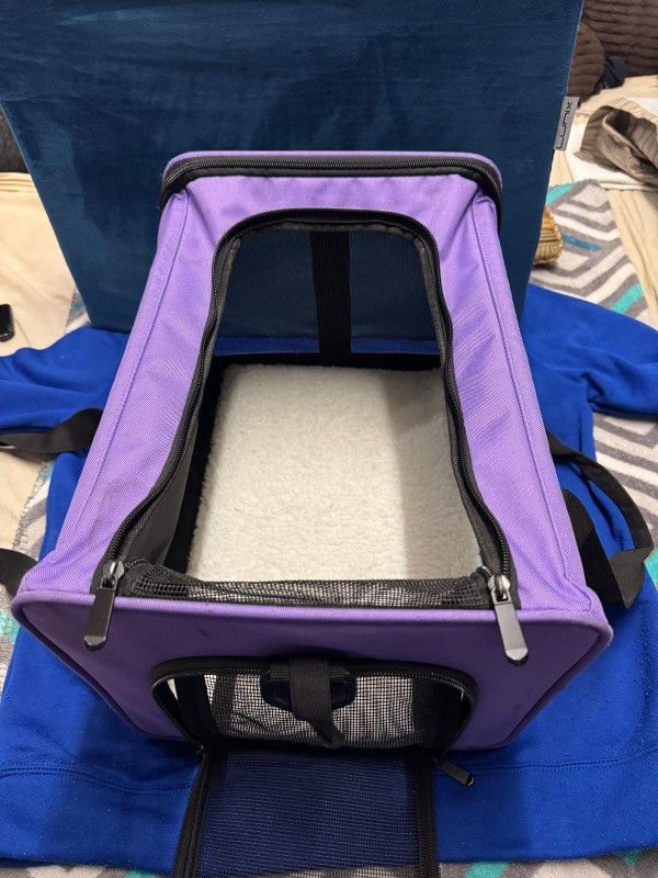 PUPPY TRAVEL CRATE