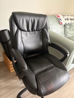 Computer chair