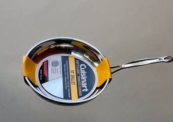 10” Skillet/Pan, New, Cuisinart