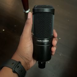 Audiotechnica AT2020 Mic