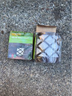 New - 3 outdoor solar/ battery wall lights