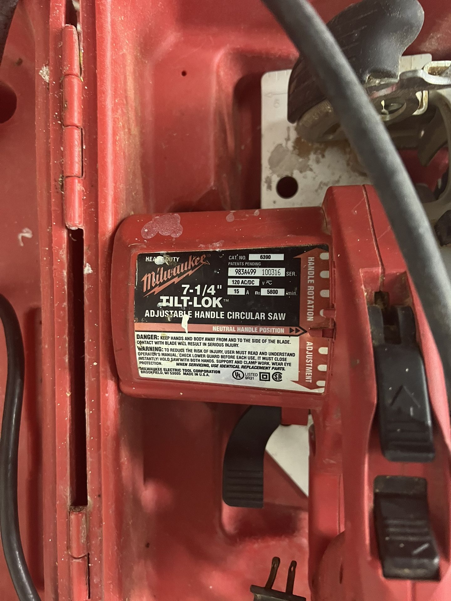 Milwaukee Circular Saw