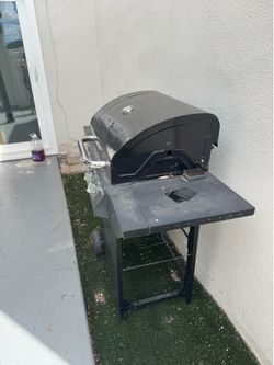 Outdoor grill