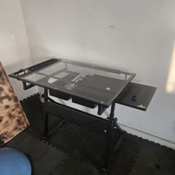 Art desk