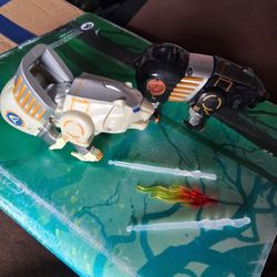 Vintage  Powerranger DX ,Wild Force Bear, Gao Polar Bear ..great Shape.