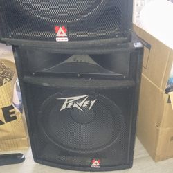 Peavey Speakers Cabinets 15"