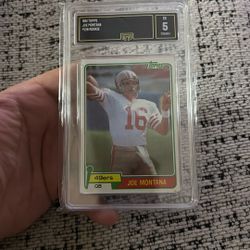 1981 Topps, Joe, Montana Rookie Card Ex 5