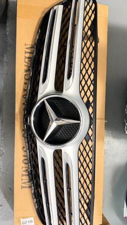 Grill Mercedes Benz GLC 300