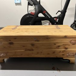 Lane Cedar Chest