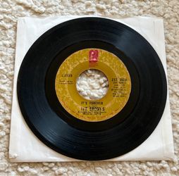 The Ebonys “It’s Forever” Vinyl 7” Single 1973 Philadelphia International Records Classic Sweet Soul.