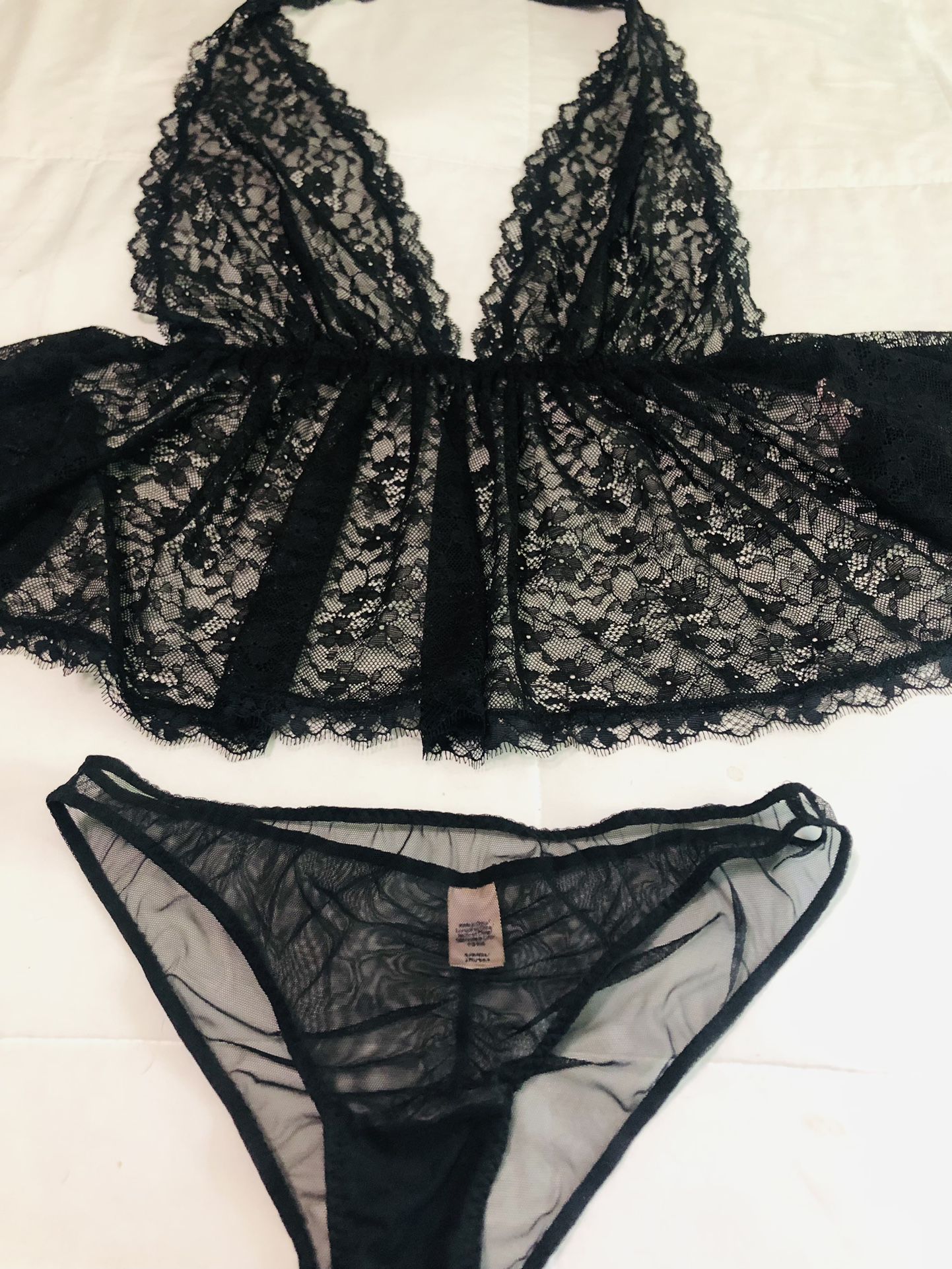 VICTORIA’S SECRET Black Lace Babydoll & Sheer Panty Set (S)