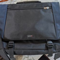 Laptop bag