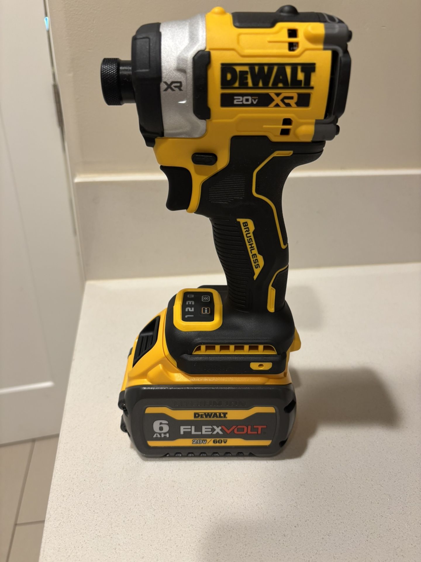 New Dewalt XR Impact Drill And Flex Volt Battery