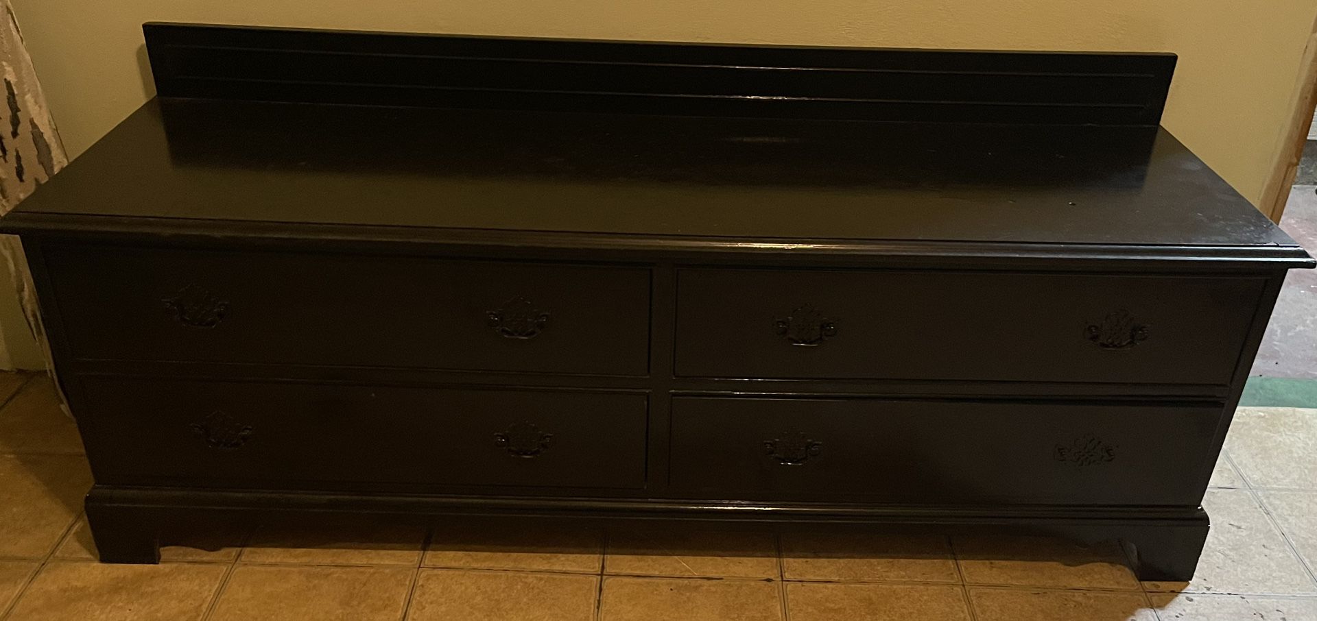 Full Size Bed with Wood Dresser 