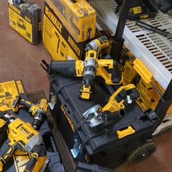 New tools, in good condition.  Prices vary, ranging from $90 to   $549 dollars.  There is a one month warranty , the money is not returned, only credi