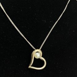 Heart Pendant with Pearl +  Chain Stamped 925 
