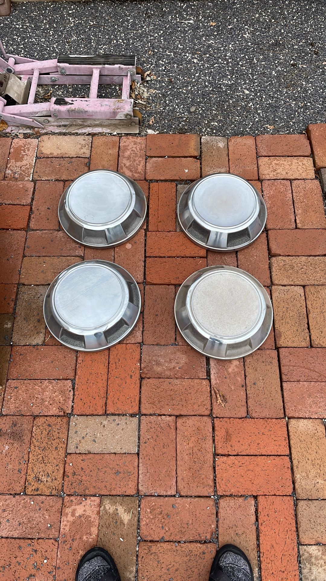 Dodge 89-93 D250 Dog Dish Covers/Beauty Rings  