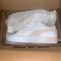 Puma Pink 5.5