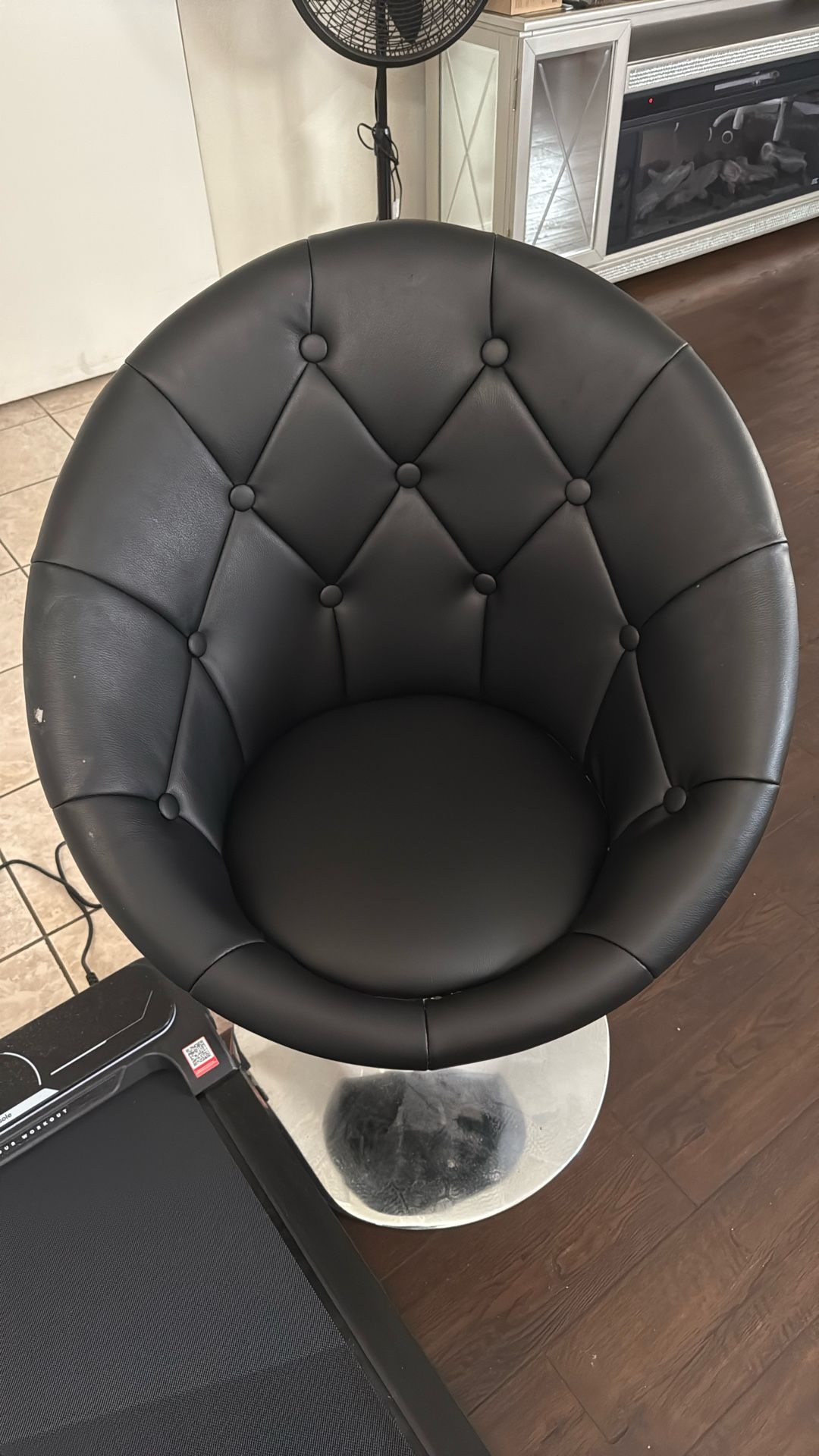 Impressions Vanity Chair
