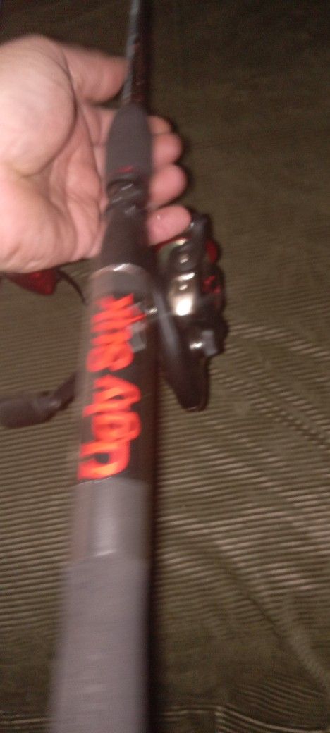 Ready To Go Original 6 Foot 6 Inch Ugly Stick With Shakesphere Pole Deal