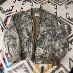 Hollister camo men’s jacket, XL