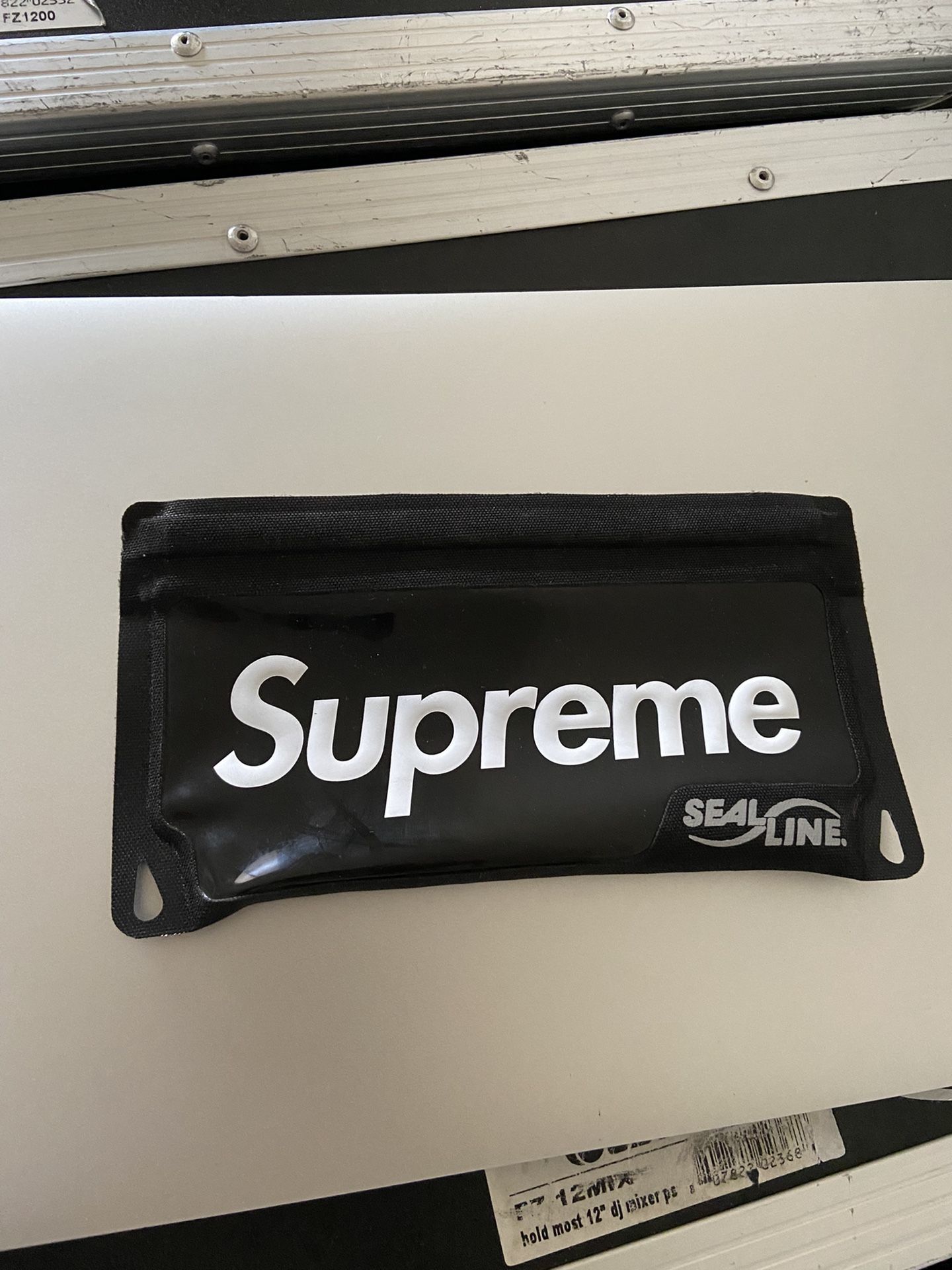 Supreme SEAL LINE Water Protection Zip Bag