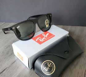 New RayBans - Box, Pouch Cloth All Included