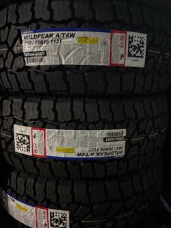 265/70R16 FALKEN WILDPEAK A/T4W