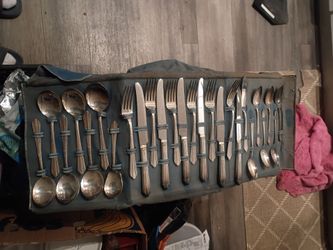 Silver Flatware Cutlery Set in Roll Case