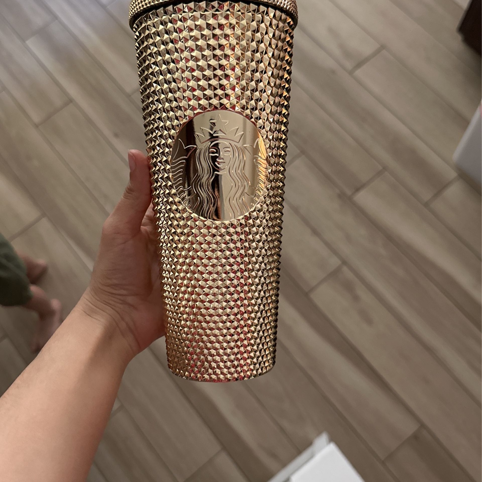 Gold Venti Cup 