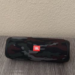 JBL Flip 5 Speaker