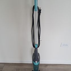 Bissell Vaccum Cleaner