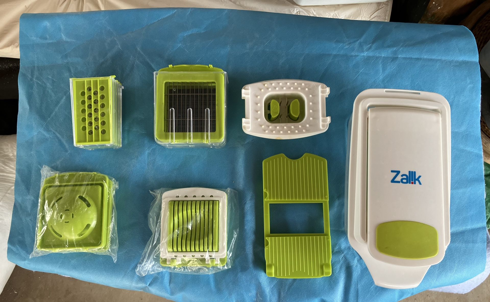 Zalik Vegetable Chopper, Slicer, Dicer.