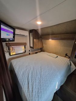 Rv Travel Trailer 27ft 2021 $6999